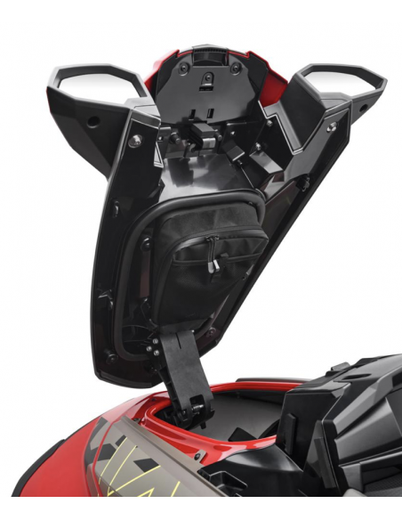 Rangement sous capot pour jet VX